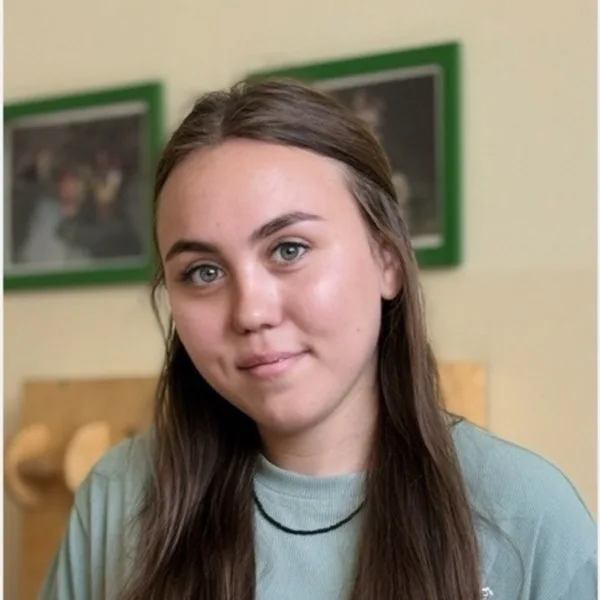 Анна Старкова